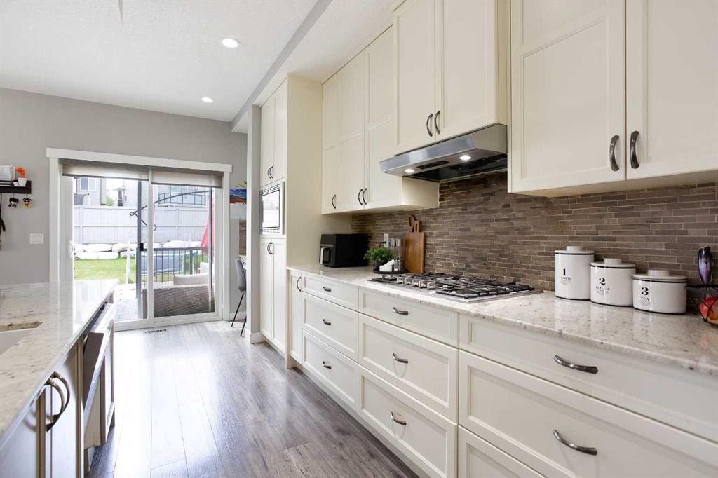 342 Hillcrest Circle Sw, Airdrie, AB