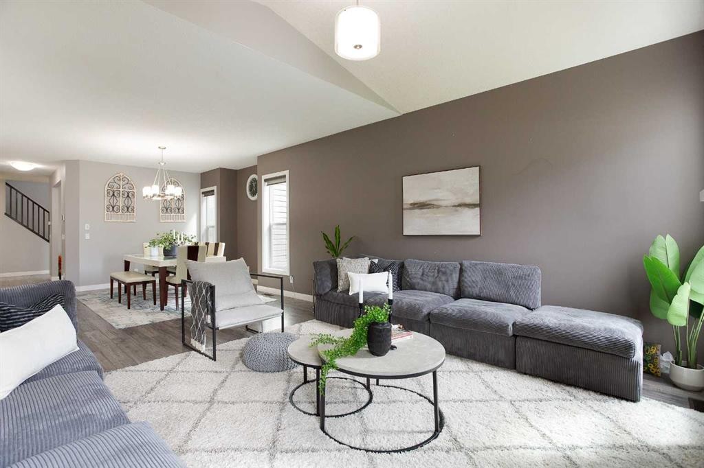 342 Hillcrest Circle Sw, Airdrie, AB