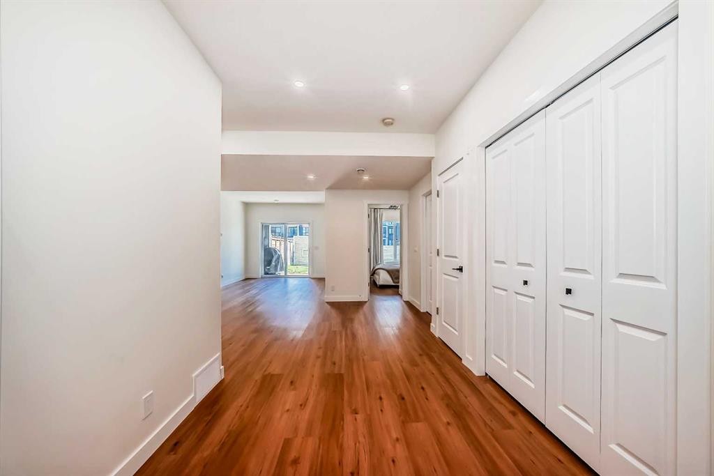 39 Sage Bluff Mews Nw, Calgary, AB - Indoor Photo Showing Other Room