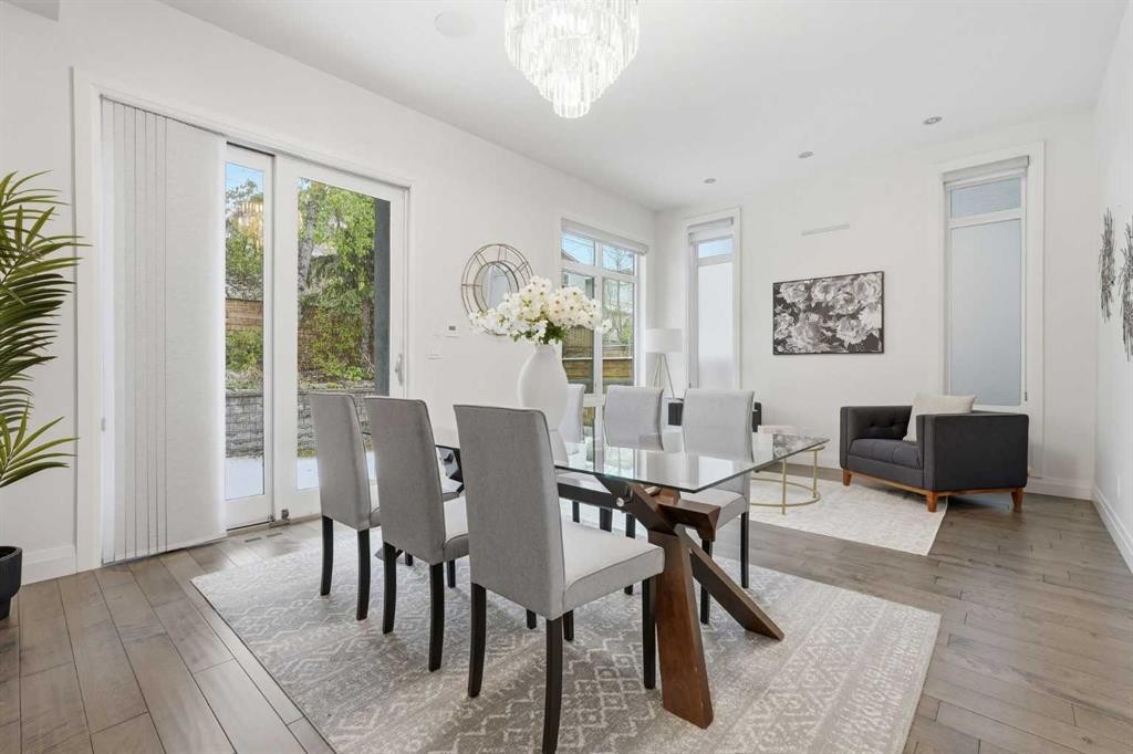 2109 20 Avenue Sw, Calgary, AB - Indoor Photo Showing Dining Room