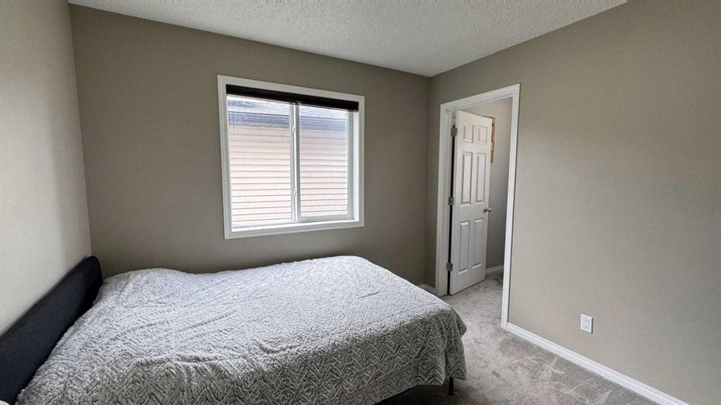379 Cimarron Boulevard, Okotoks, AB