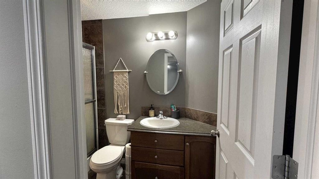379 Cimarron Boulevard, Okotoks, AB