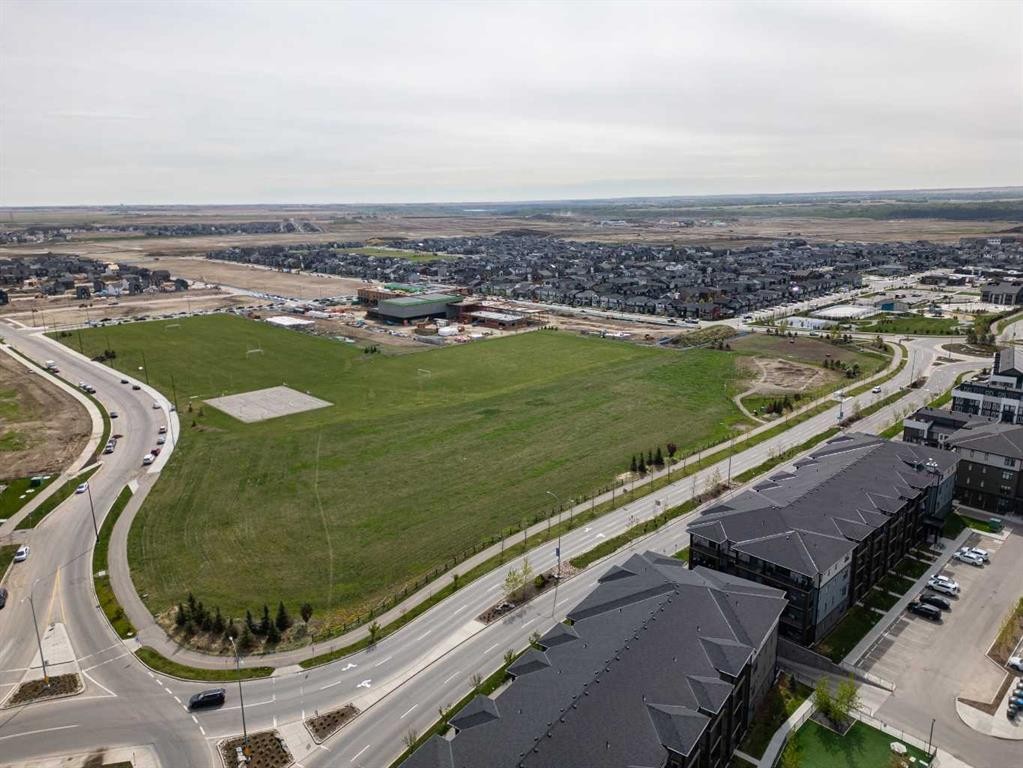 4403-200 Seton Circle Se, Calgary, AB - Outdoor With View