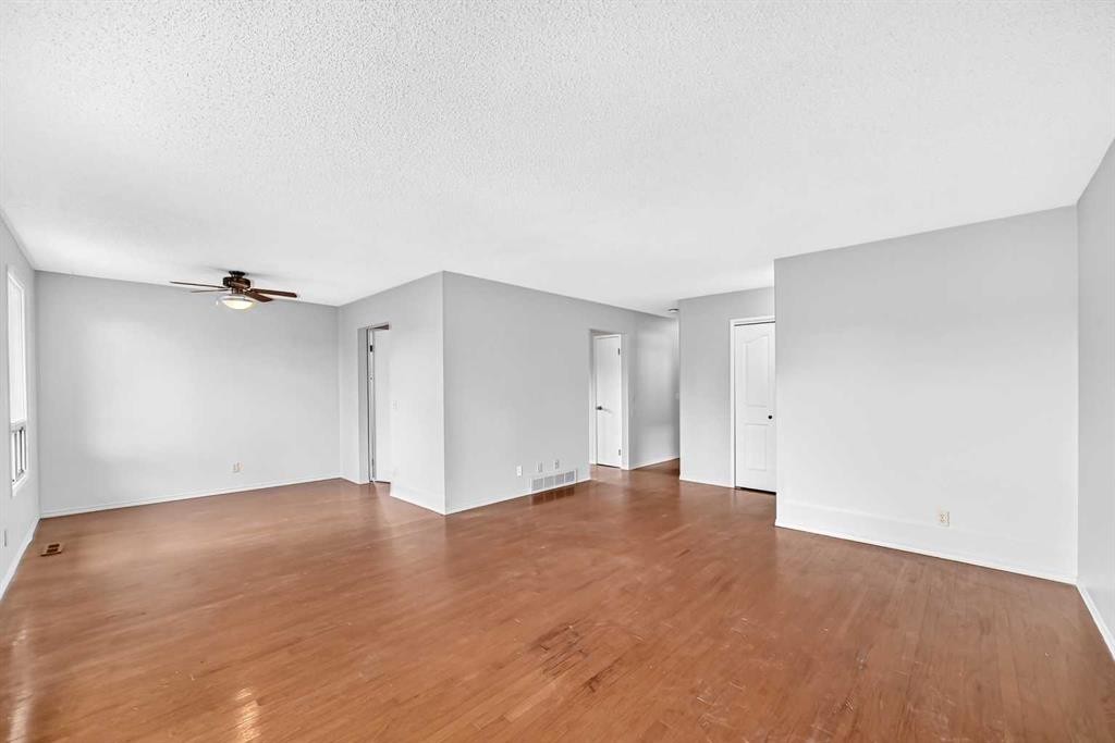 119 Ranchlands Crescent Nw, Calgary, AB