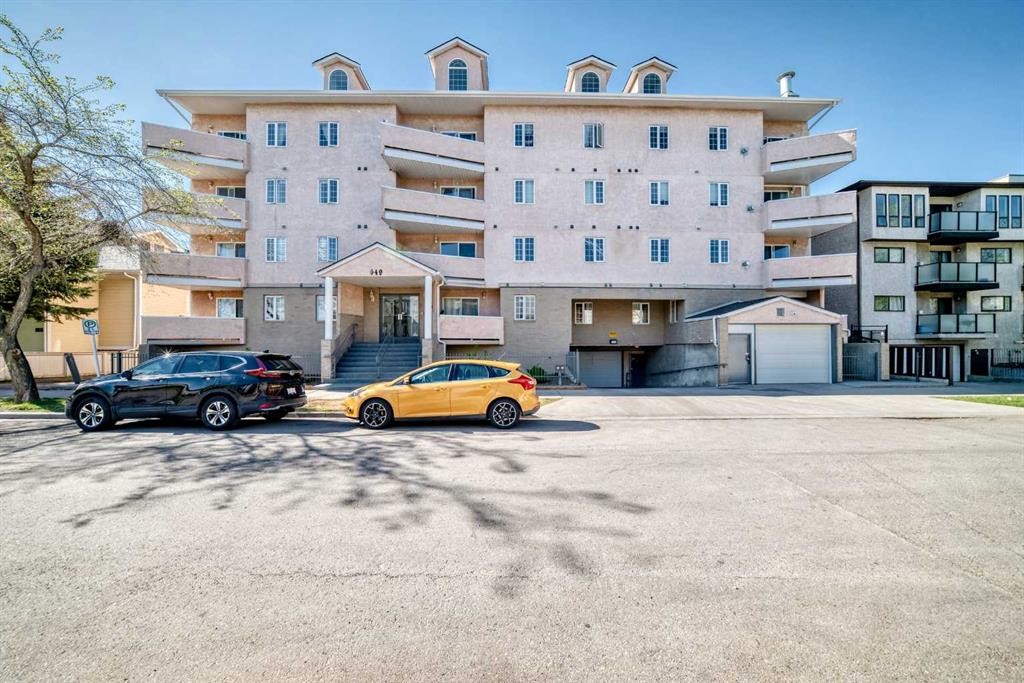 317-649 Marsh Road Ne, Calgary, AB - Outdoor With Balcony With Facade