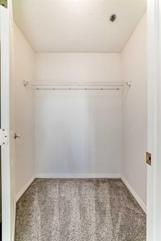 317-649 Marsh Road Ne, Calgary, AB - Indoor With Storage