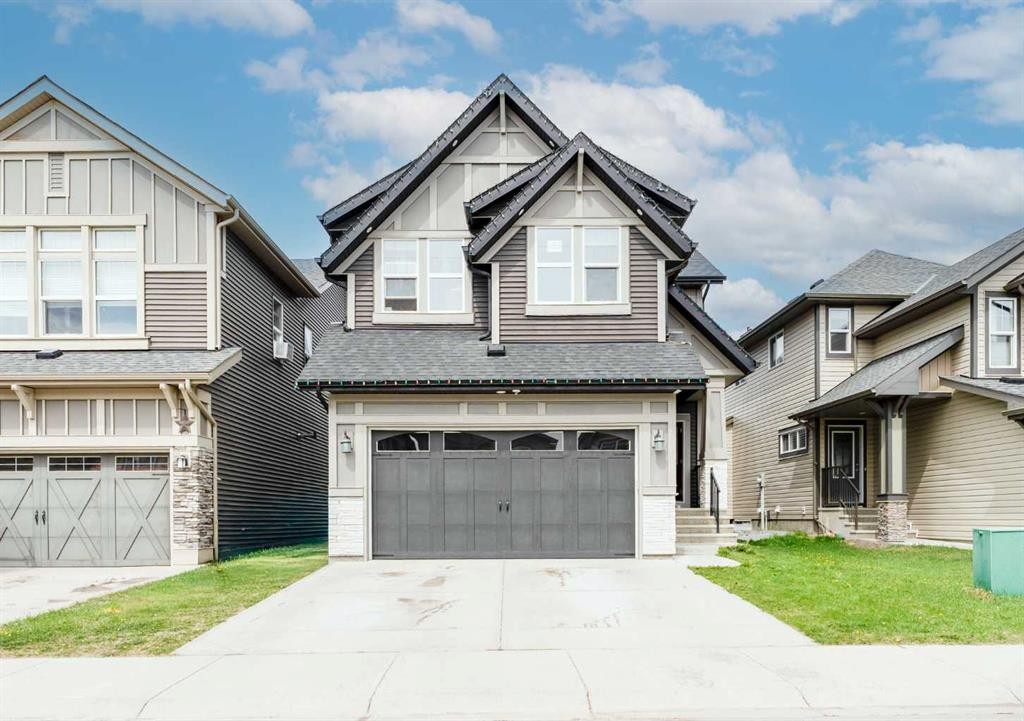 42 Buckskin Way, Cochrane, AB - Outdoor With Facade