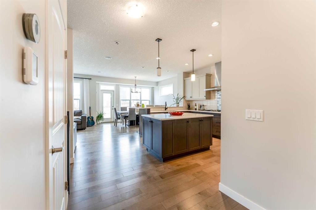 42 Buckskin Way, Cochrane, AB - Indoor Photo Showing Other Room