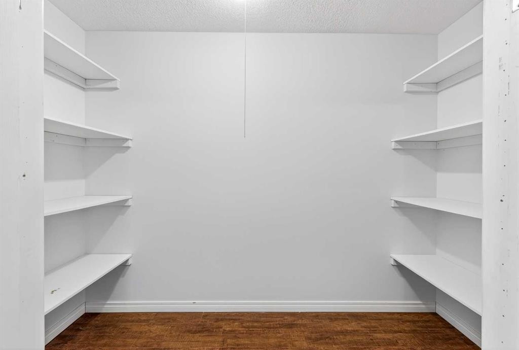 53 Royal Birch Way Nw, Calgary, AB - Indoor With Storage
