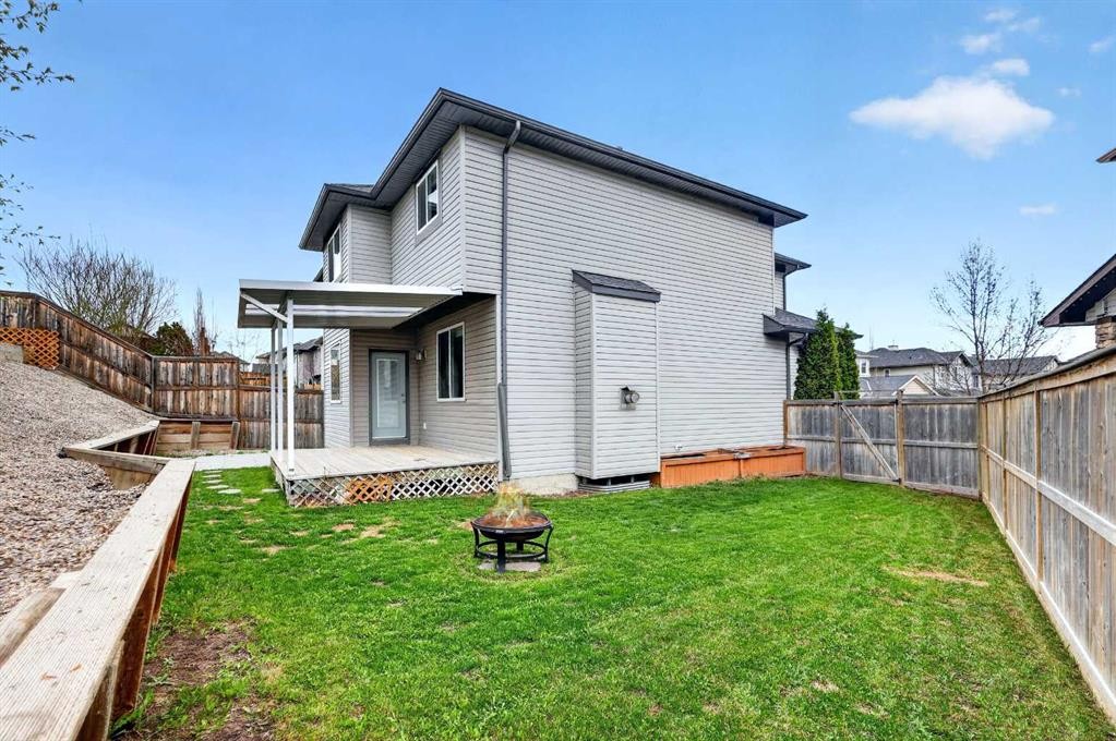 53 Royal Birch Way Nw, Calgary, AB - Outdoor