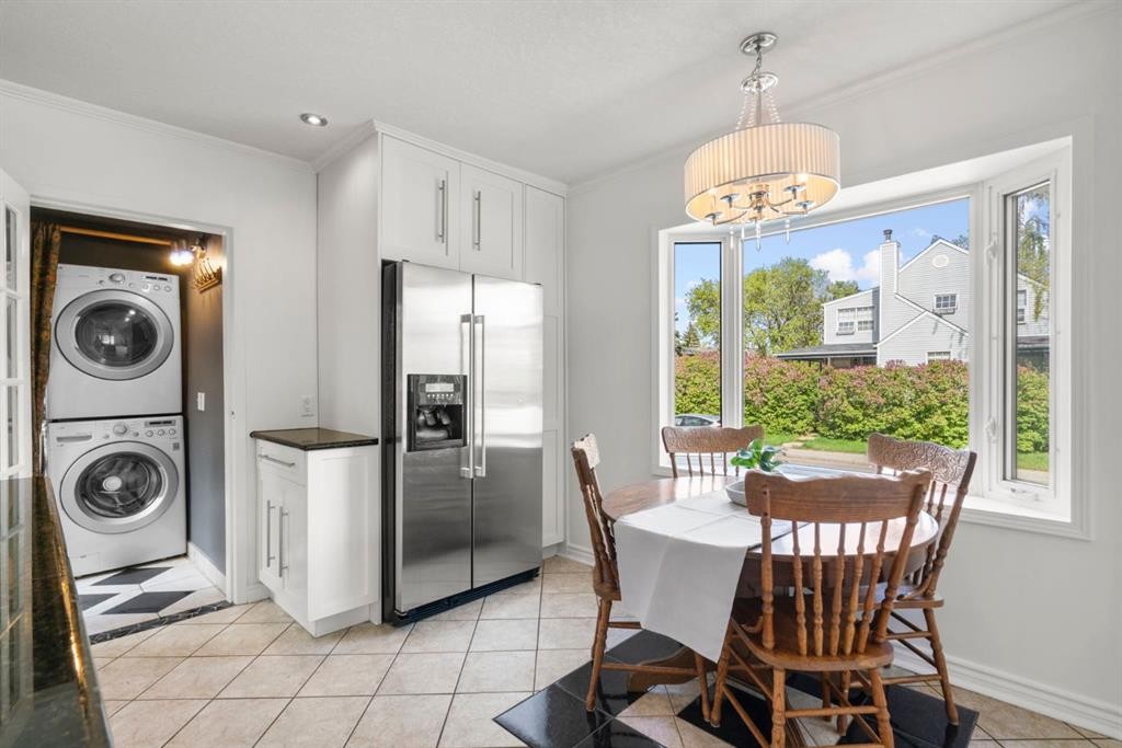 1404 18 Avenue Nw, Calgary, AB - Indoor Photo Showing Dining Room