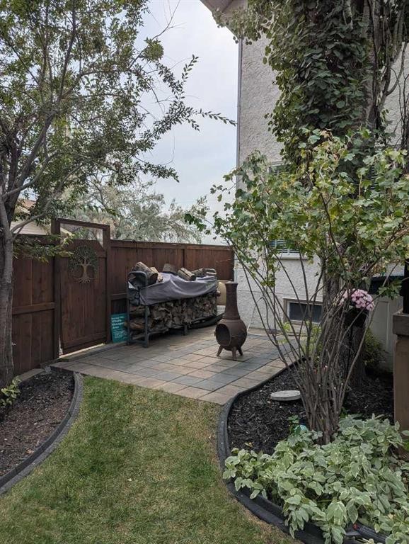 42 Sundown Close Se, Calgary, AB - Outdoor