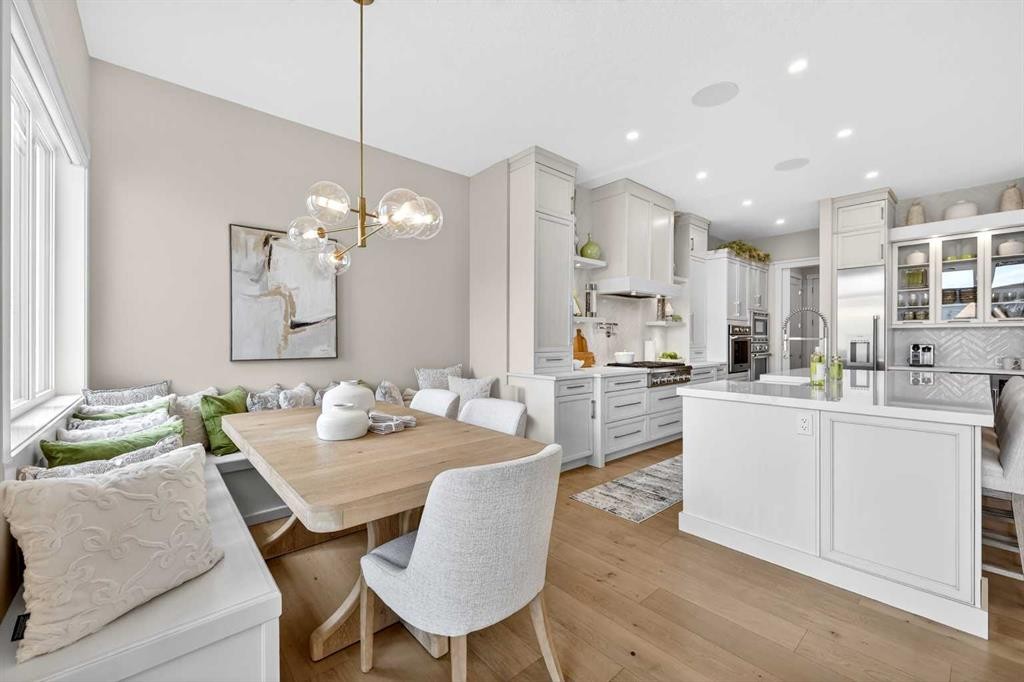 45 Cranbrook Rise Se, Calgary, AB - Indoor Photo Showing Other Room