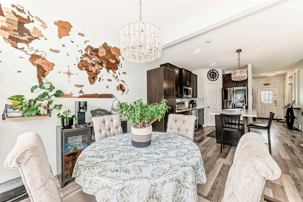 485 Cimarron Boulevard, Okotoks, AB - Indoor Photo Showing Dining Room
