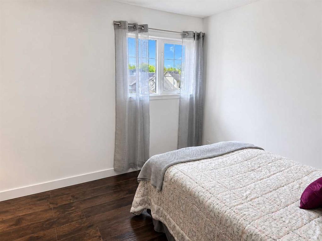 6 Cambria Place, Strathmore, AB - Indoor Photo Showing Bedroom