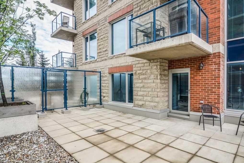 601-910 5 Avenue Sw, Calgary, AB - Outdoor With Exterior