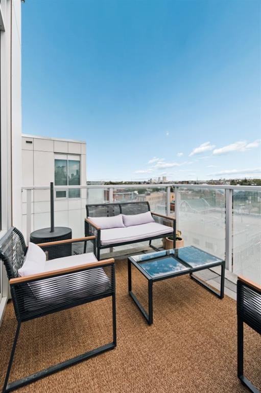 705-1020 9 Avenue Se, Calgary, AB - Outdoor With Balcony