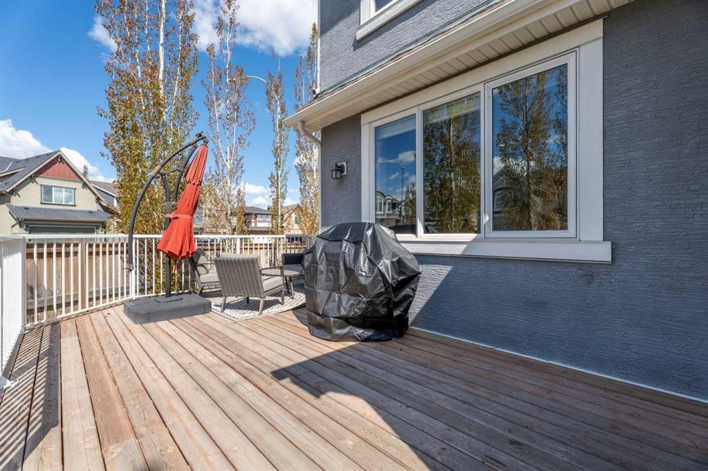 19 Masters Mews Se, Calgary, AB - Outdoor With Deck Patio Veranda With Exterior