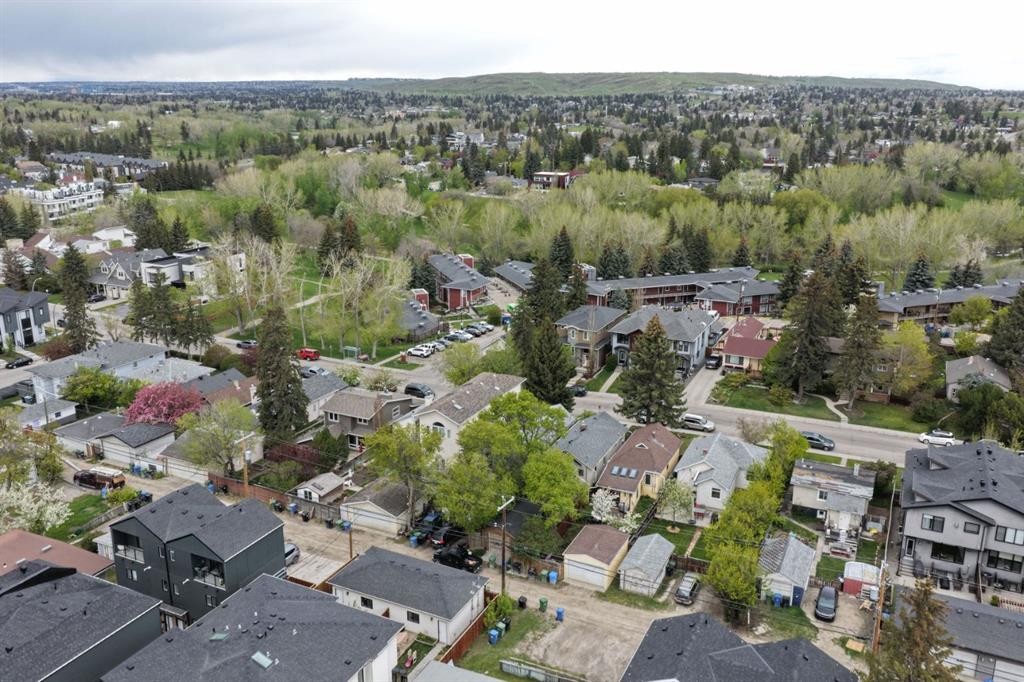 1206 19 Avenue Nw, Calgary, AB - Outdoor With View