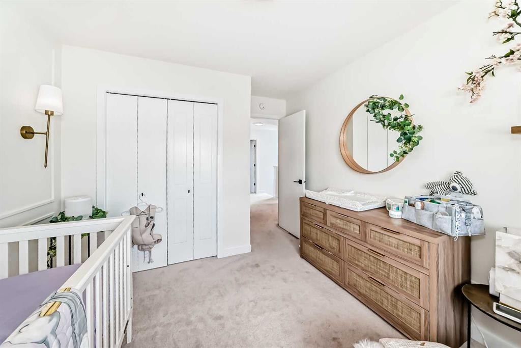 3 Agate, Cochrane, AB - Indoor Photo Showing Bedroom