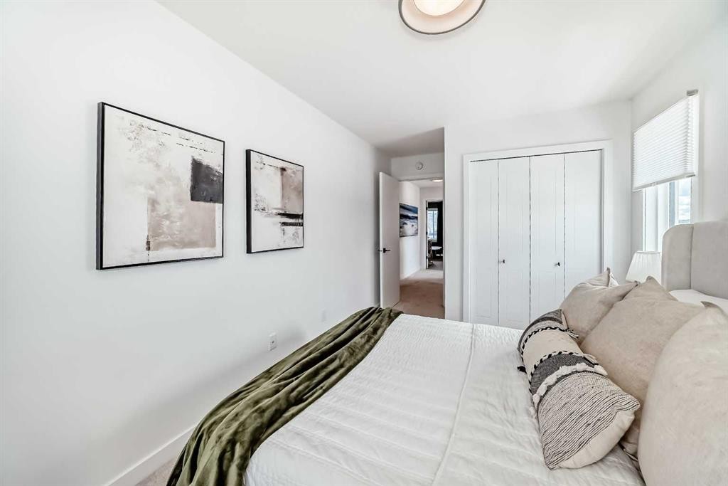 3 Agate, Cochrane, AB - Indoor Photo Showing Bedroom