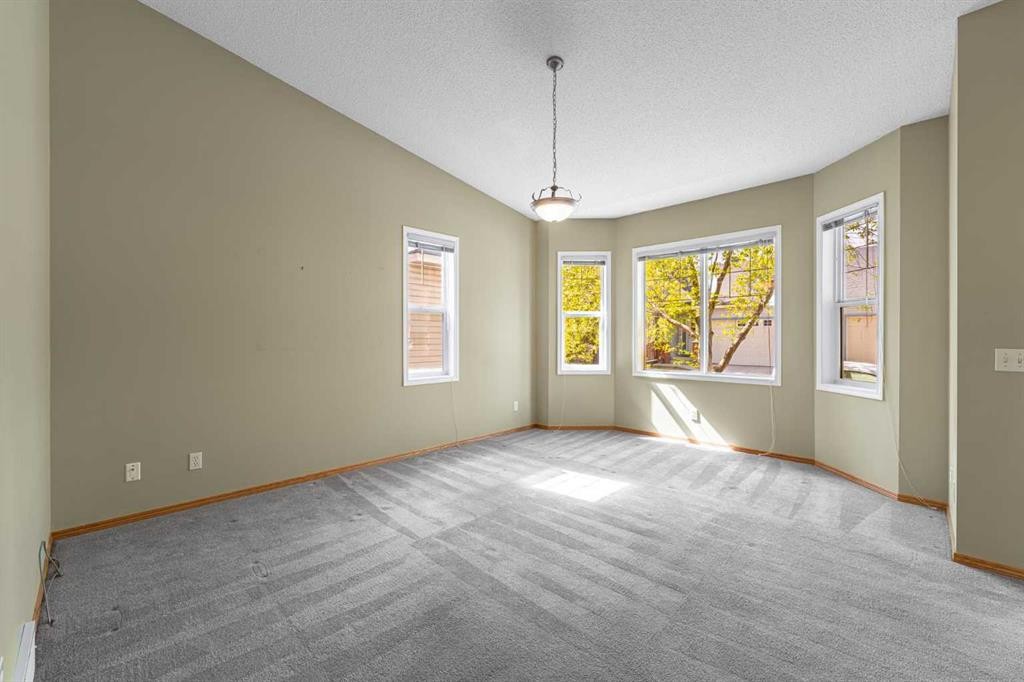 44 Prestwick Pond Terrace Se, Calgary, AB - Indoor Photo Showing Other Room