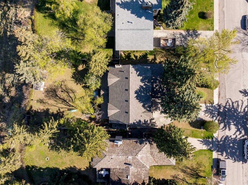 361 Wildwood Drive Sw, Calgary, AB - Outdoor With View