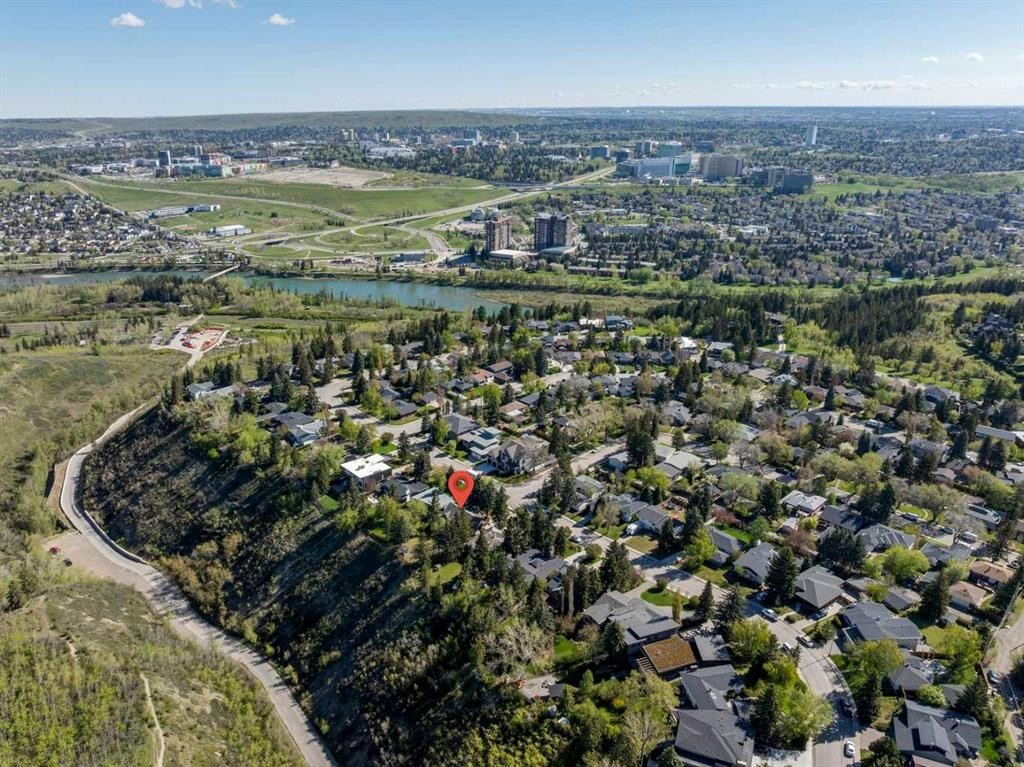361 Wildwood Drive Sw, Calgary, AB - Outdoor With View