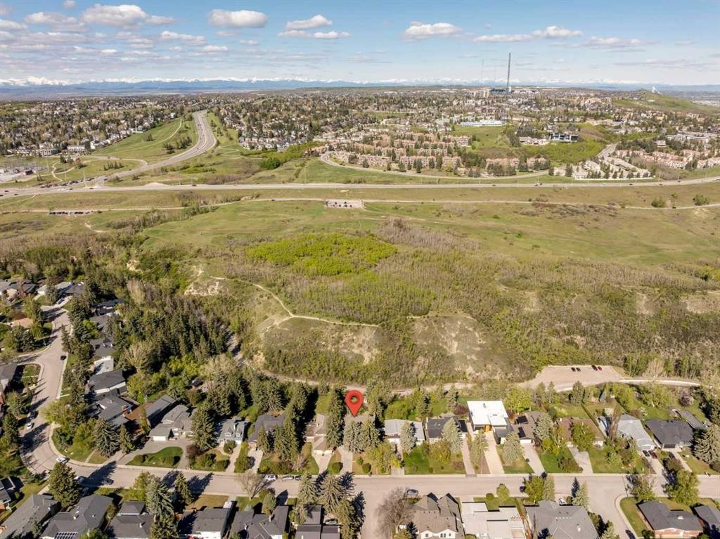 361 Wildwood Drive Sw, Calgary, AB - Outdoor With View