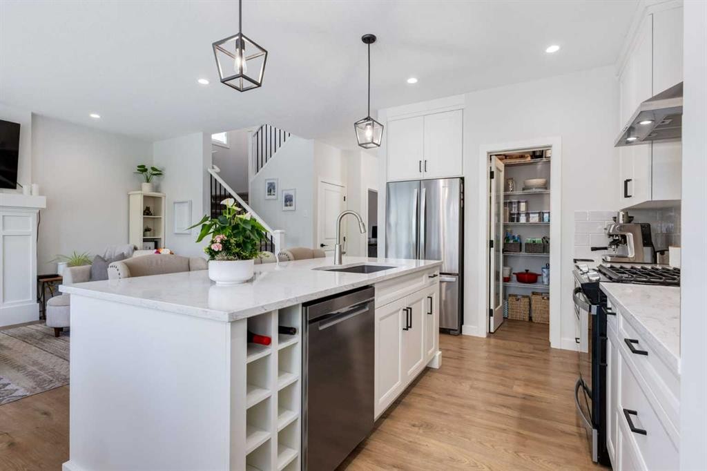 77 Walgrove Gardens Se, Calgary, AB - Indoor Photo Showing Kitchen With Upgraded Kitchen
