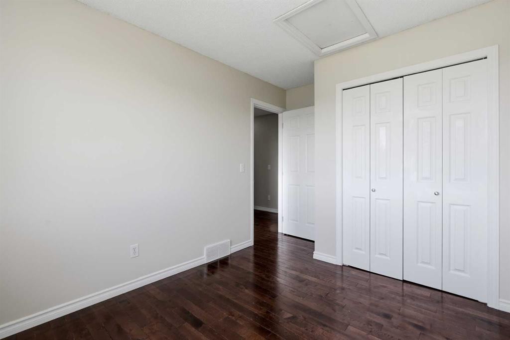 249 Citadel Point Nw, Calgary, AB - Indoor Photo Showing Other Room