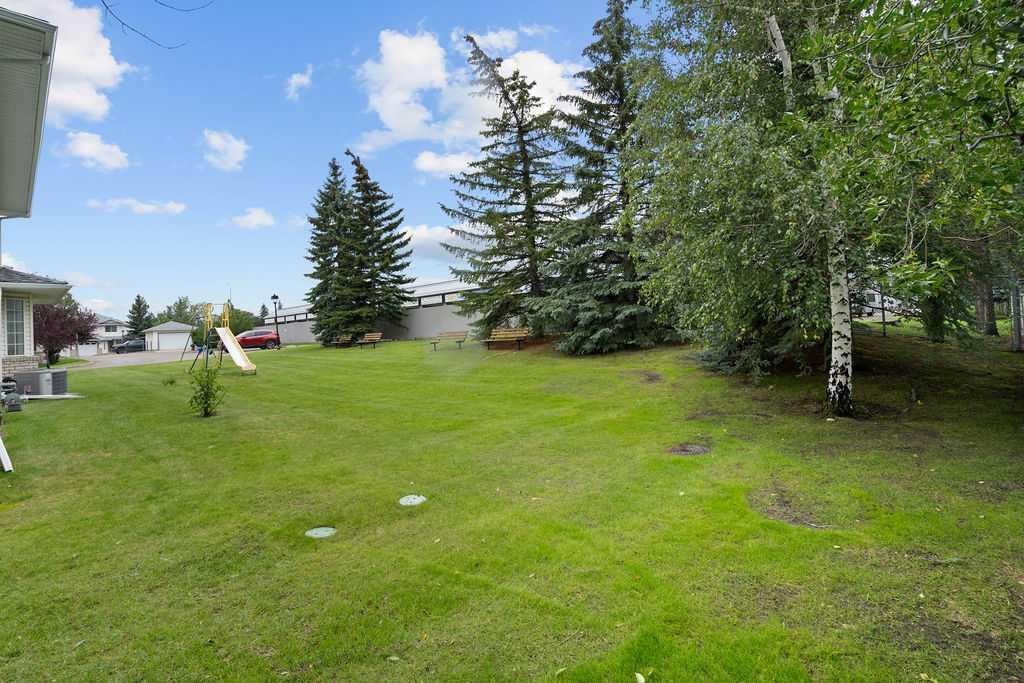 31 Silvergrove Close Nw, Calgary, AB