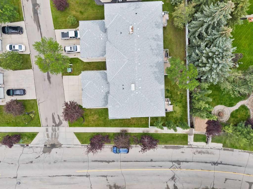 31 Silvergrove Close Nw, Calgary, AB