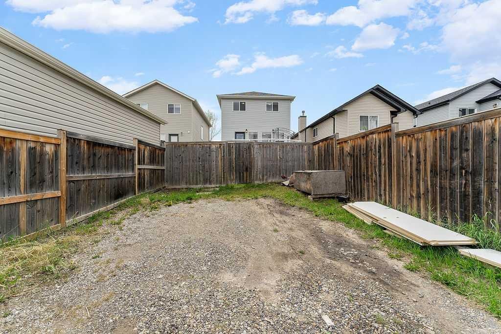 108 Everstone Rise Sw, Calgary, AB - Outdoor With Exterior