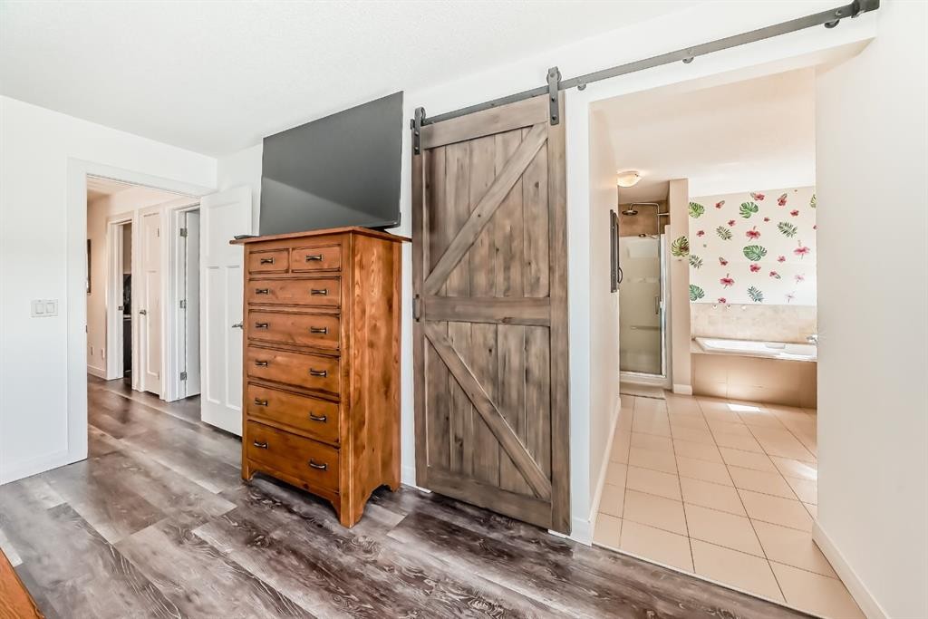 89 Evansdale Landing Nw, Calgary, AB - Indoor Photo Showing Other Room