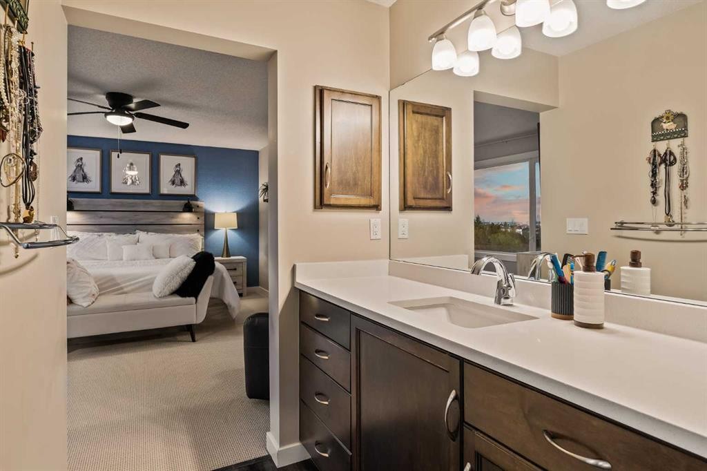 62 Panamount View Nw, Calgary, AB - Indoor Photo Showing Bathroom