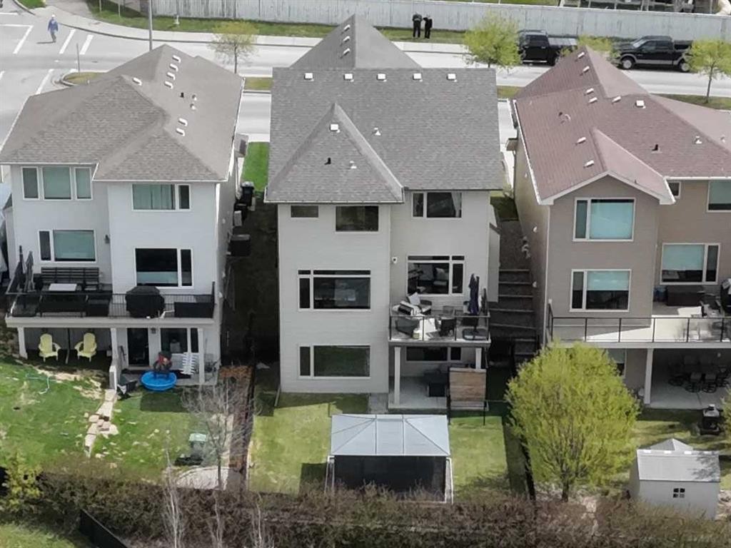7 Sunset Way, Cochrane, AB -