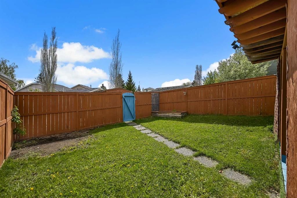 51 Covington Rise Ne, Calgary, AB - Outdoor
