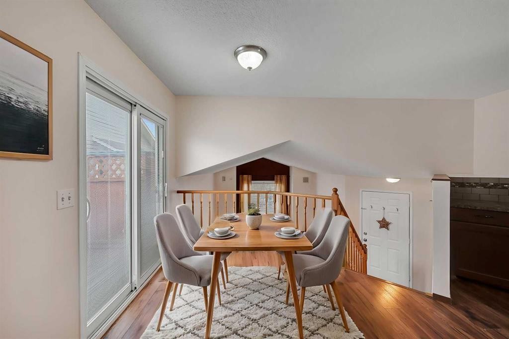51 Covington Rise Ne, Calgary, AB - Indoor Photo Showing Dining Room