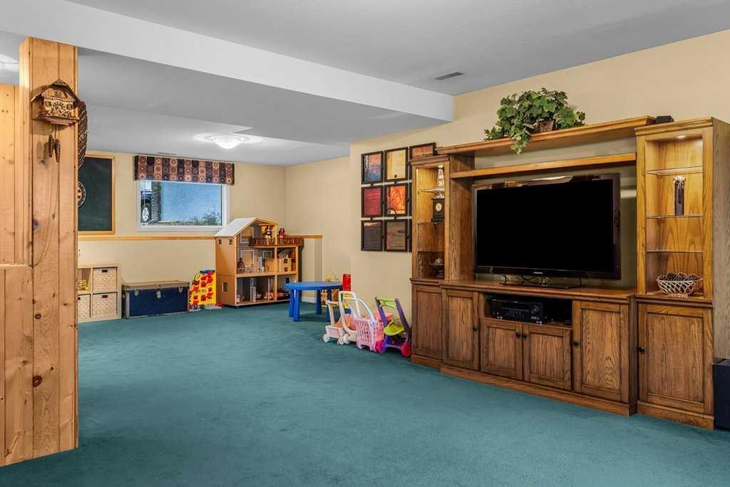 146 Cougar Point Road, Canmore, AB - Indoor