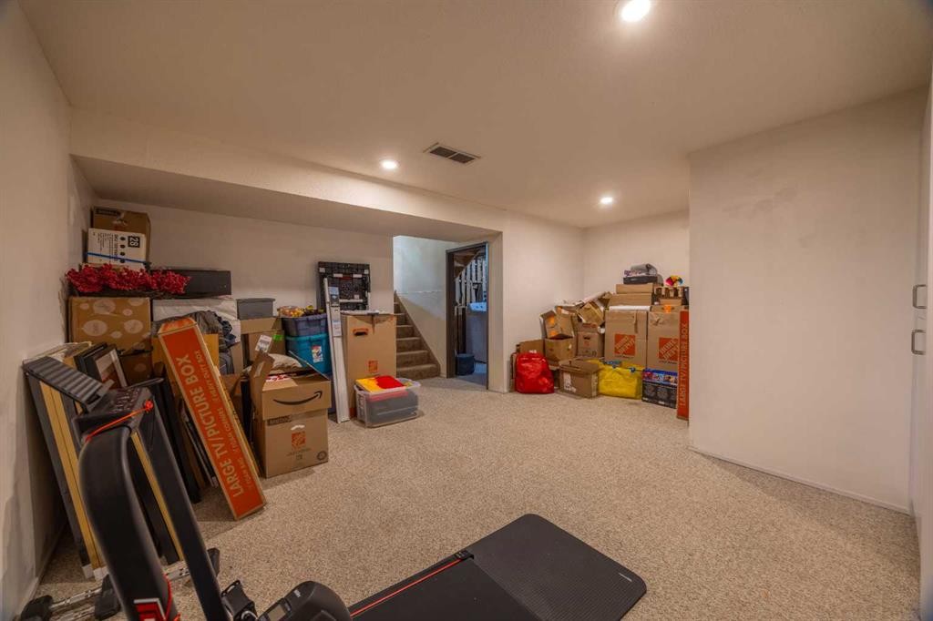 6716 Ranchview Drive Nw, Calgary, AB - Indoor