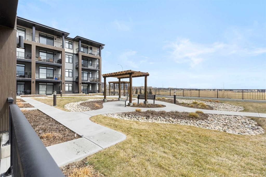 6103-200 Seton Circle Se, Calgary, AB - Outdoor
