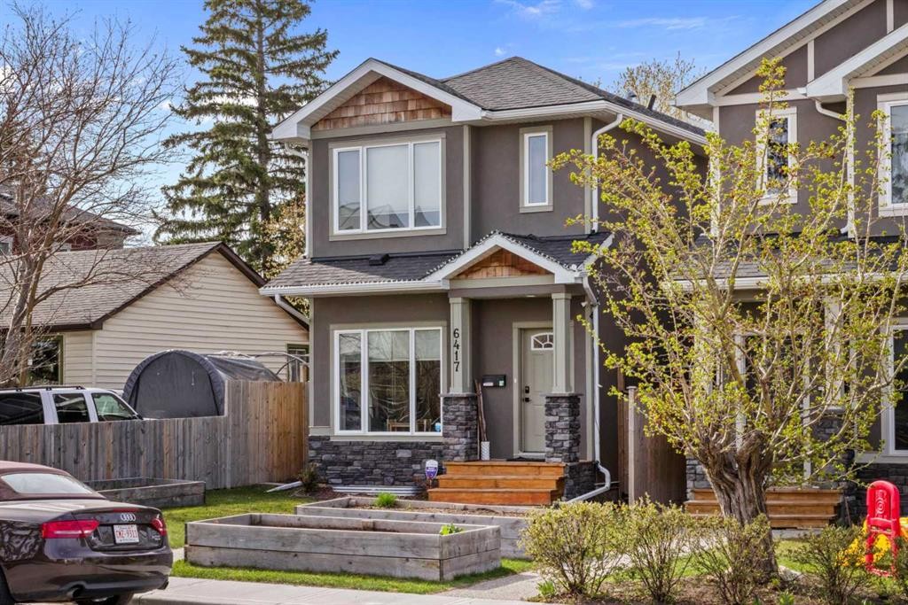 6417 34 Avenue Nw, Calgary, AB - Outdoor With Facade