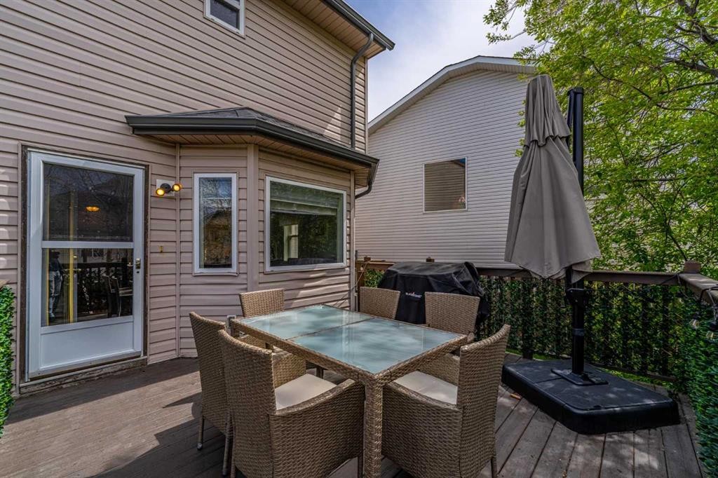 381 Hidden Valley Manor Nw, Calgary, AB - Outdoor With Deck Patio Veranda With Exterior