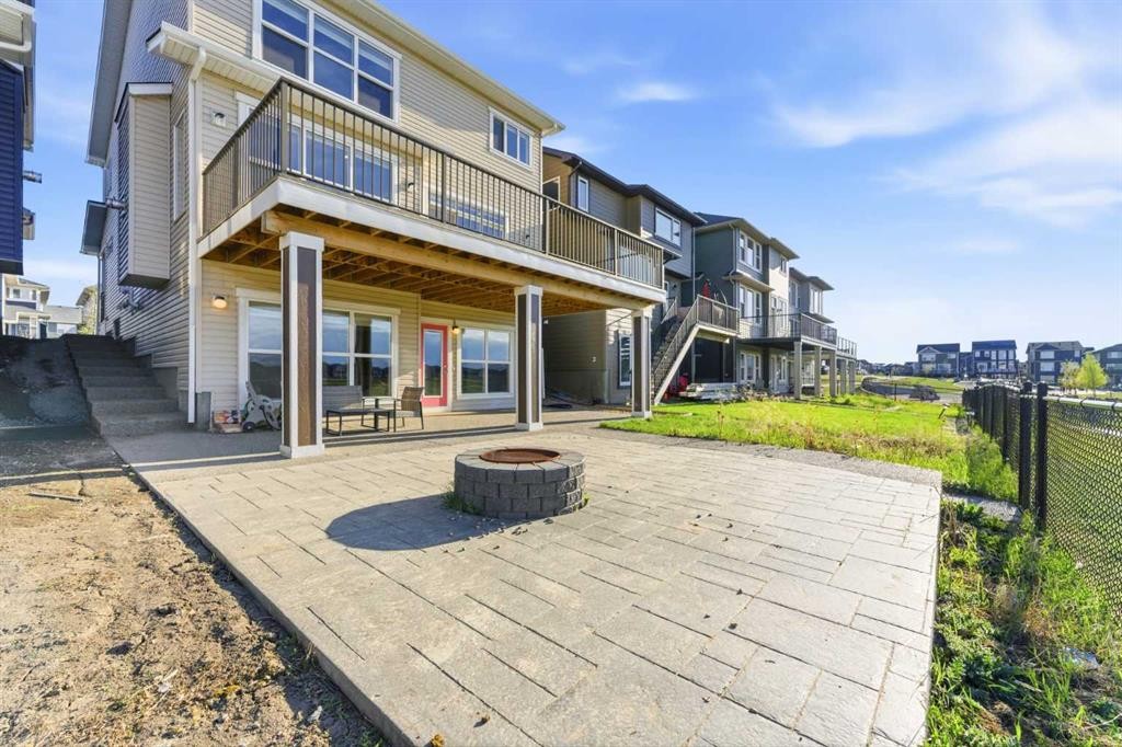 40 Evansfield Manor Nw, Calgary, AB - Outdoor With Deck Patio Veranda