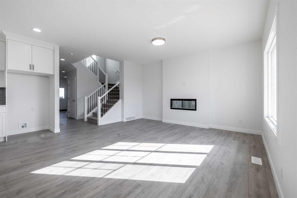 67 Amber View, Balzac, AB - Indoor
