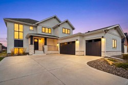 24 Monterra Landing Cochrane Lake, AB T4C 0G8