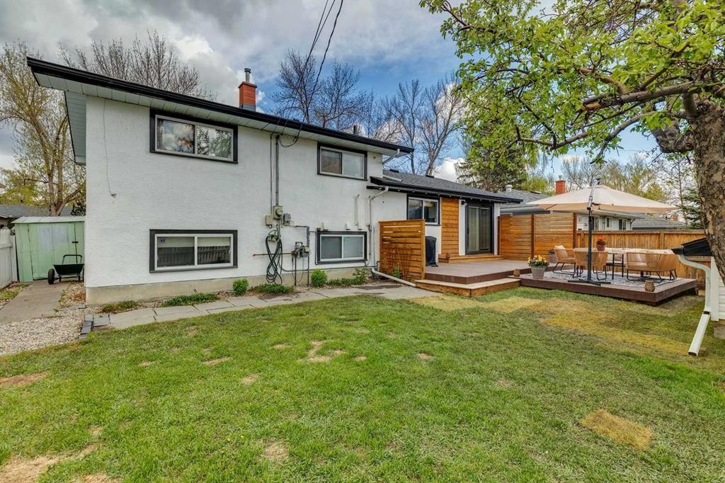 162 Fyffe Road Se, Calgary, AB - Outdoor With Deck Patio Veranda