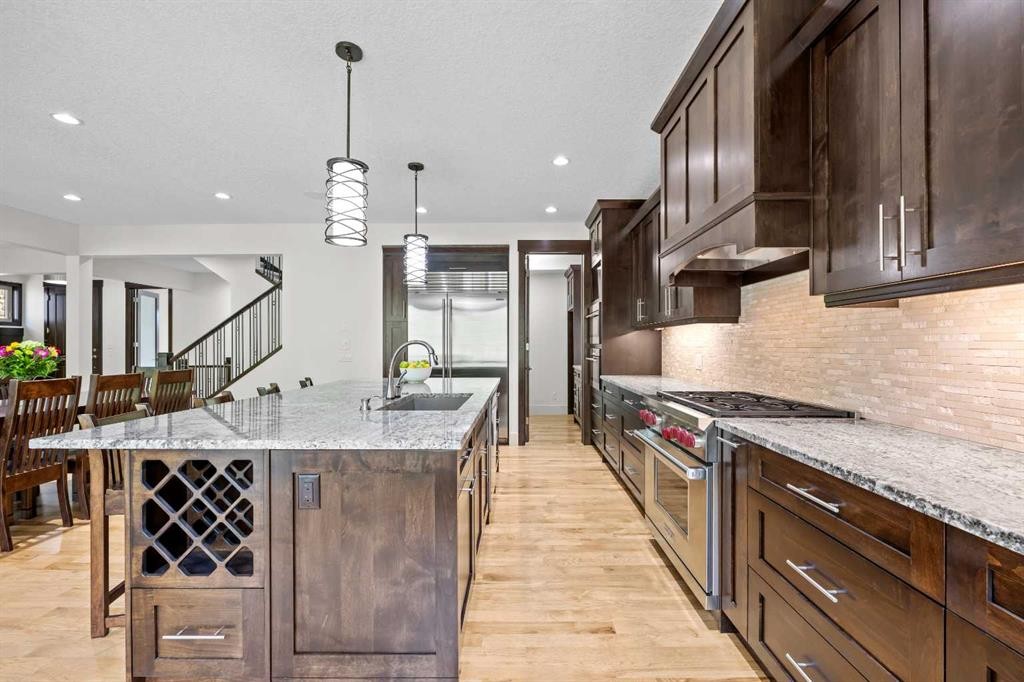 89 Evergreen Mount Sw, Calgary, AB - Indoor Photo Showing Kitchen With Upgraded Kitchen
