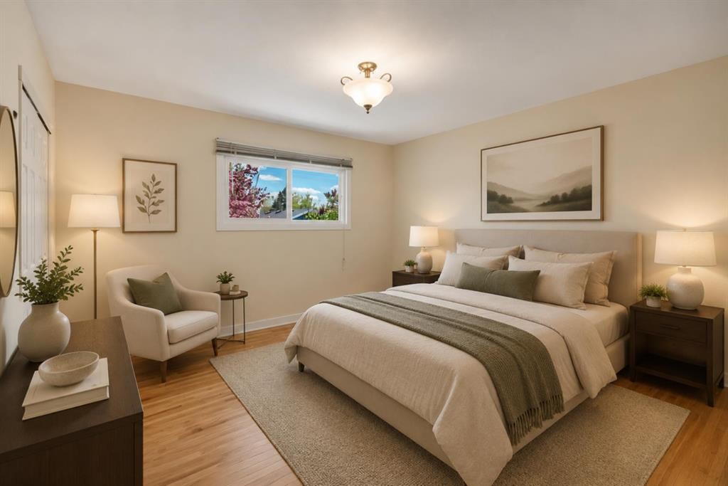 8432 Elbow Drive Sw, Calgary, AB - Indoor Photo Showing Other Room